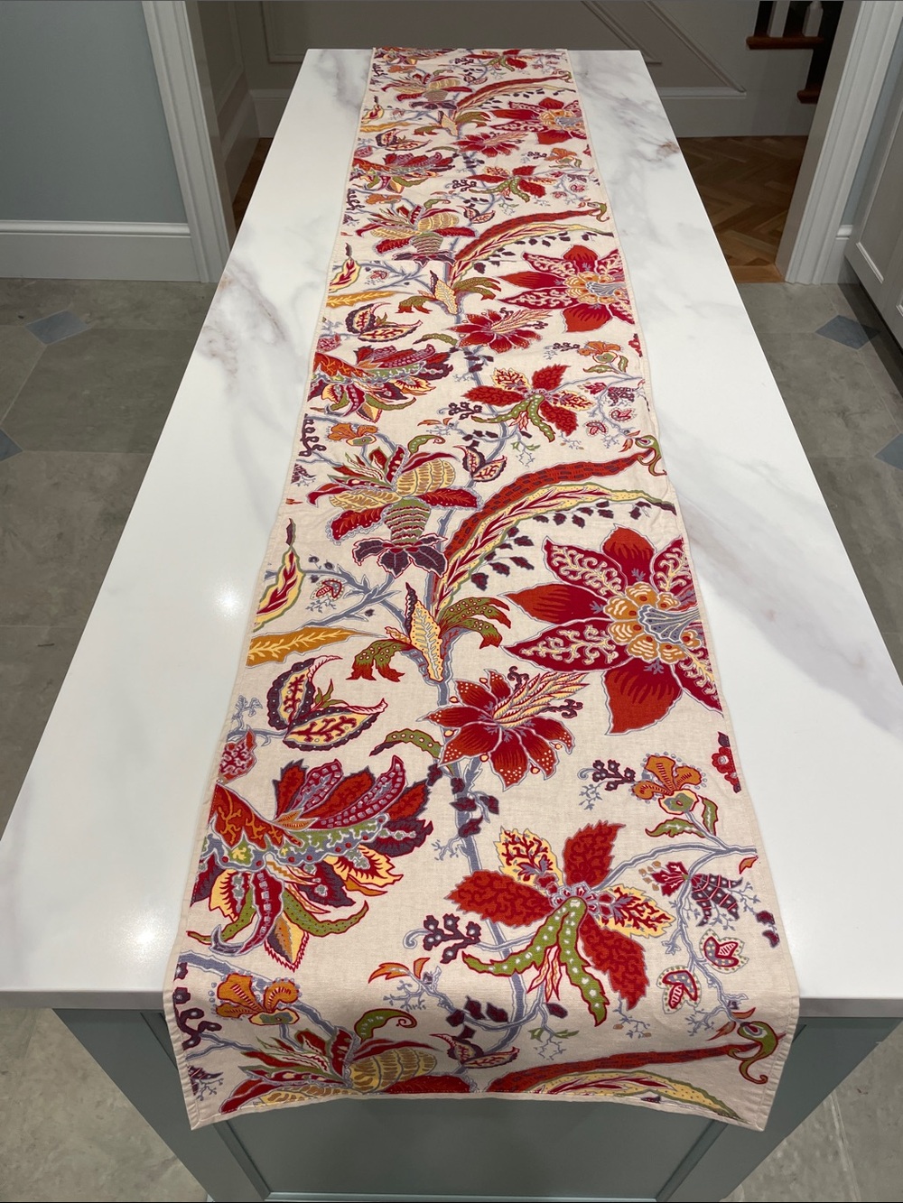 Pottery Barn Red Floral Table Runner - Home Dining